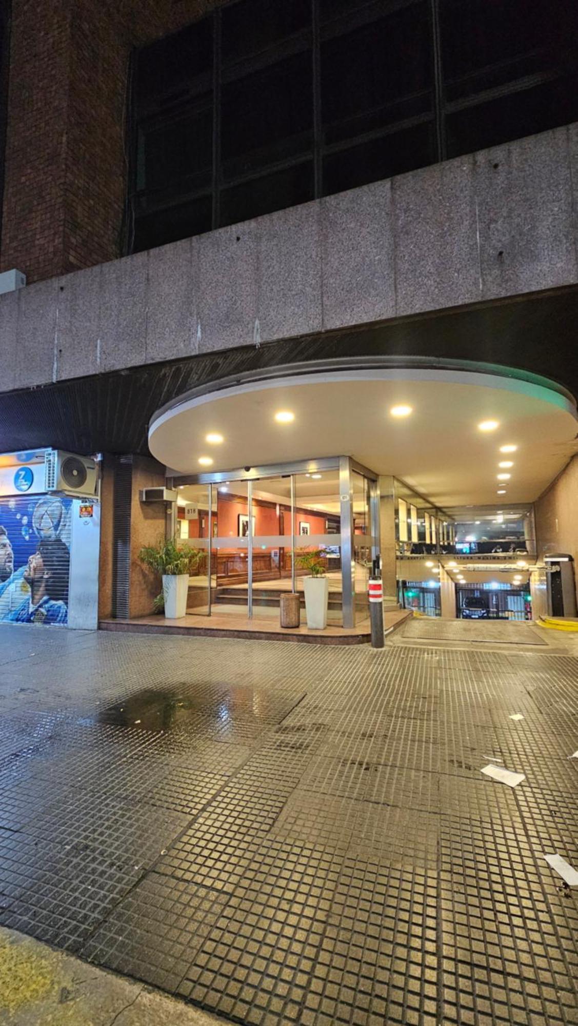 Appartamento Departamento En Microcentro A Pasos Del Obelisco Buenos Aires Esterno foto